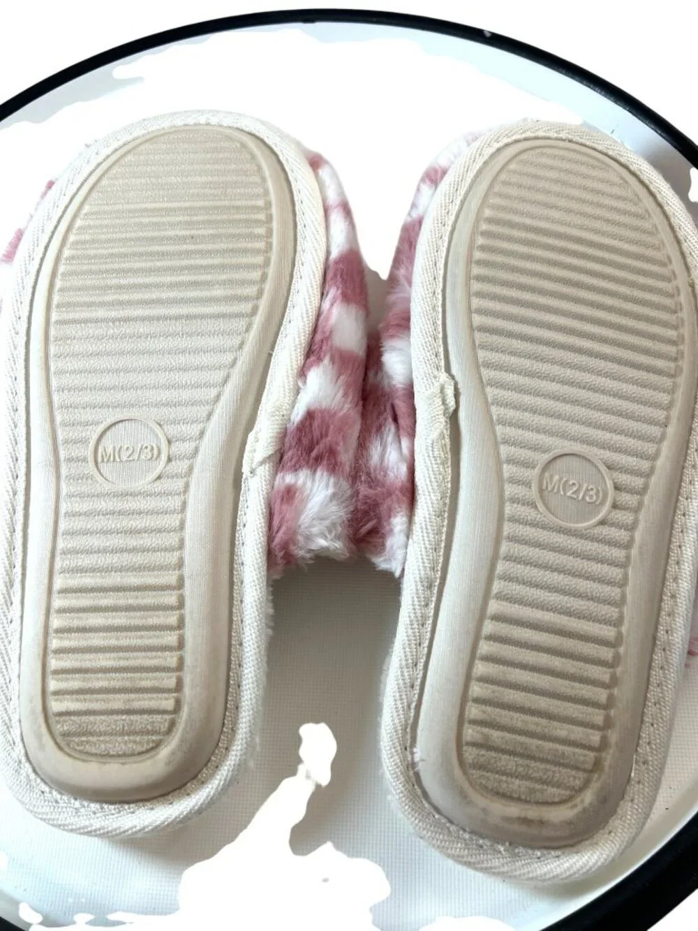 Cat & Jack Girls Slippers White/Pink Checked Size M 2-3